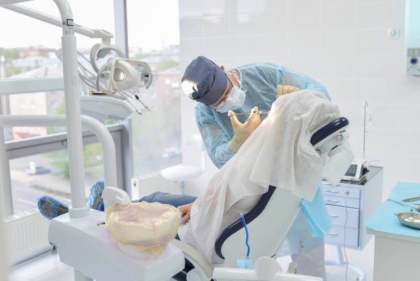 Best Emergency Treatment for Toothache in Verona Walk, FL